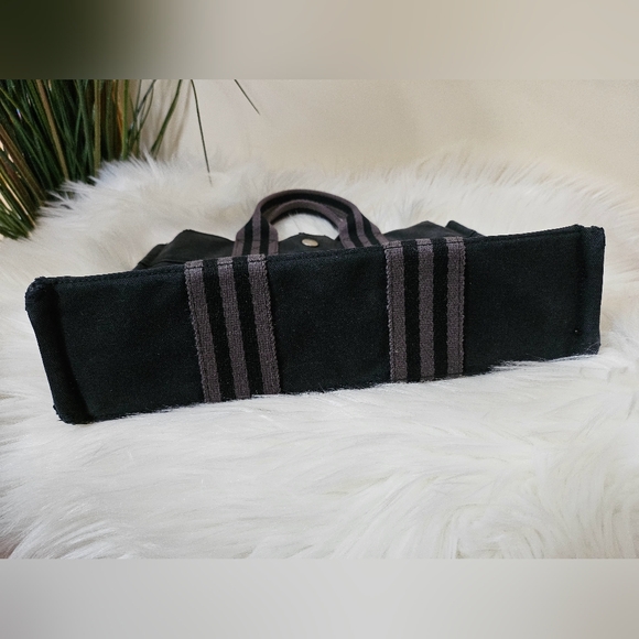 ❌SOLD❌ 🖤Hermes Canvas Tote Pm🖤 - Picture 3 of 13